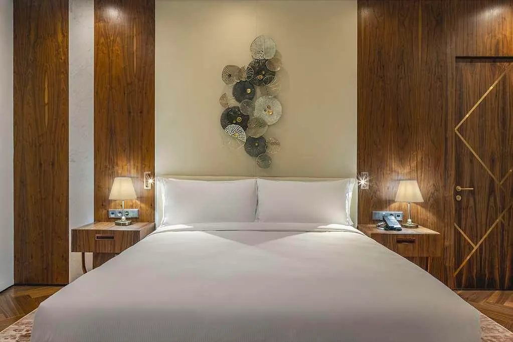 Hilton Astana Hotel 5*, Nur-Sultan (Astana)